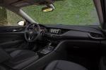Buick Regal Sportback 2017 года (NA)